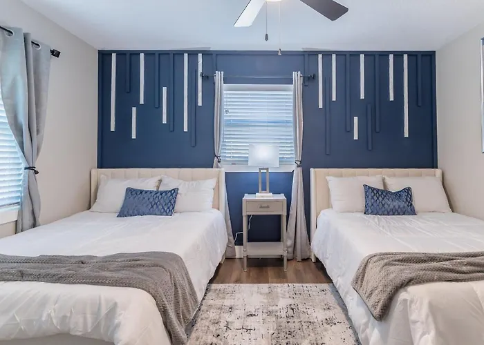 Lake House Retreat Near Downtown, Disney, Universal Studios And Airport