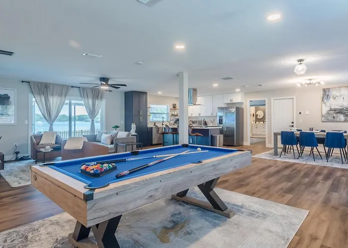 Lake House Retreat Near Downtown, Disney, Universal Studios And Airport